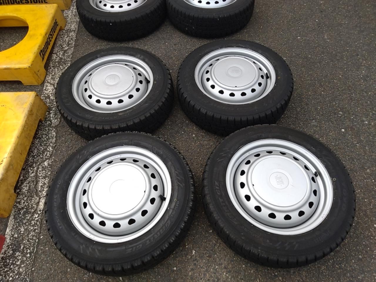 Aqua Fit and more!! BRIDGESTONE JECT Multi-PCD steel wheels + TOYO OBSERVE GARIT GIZ