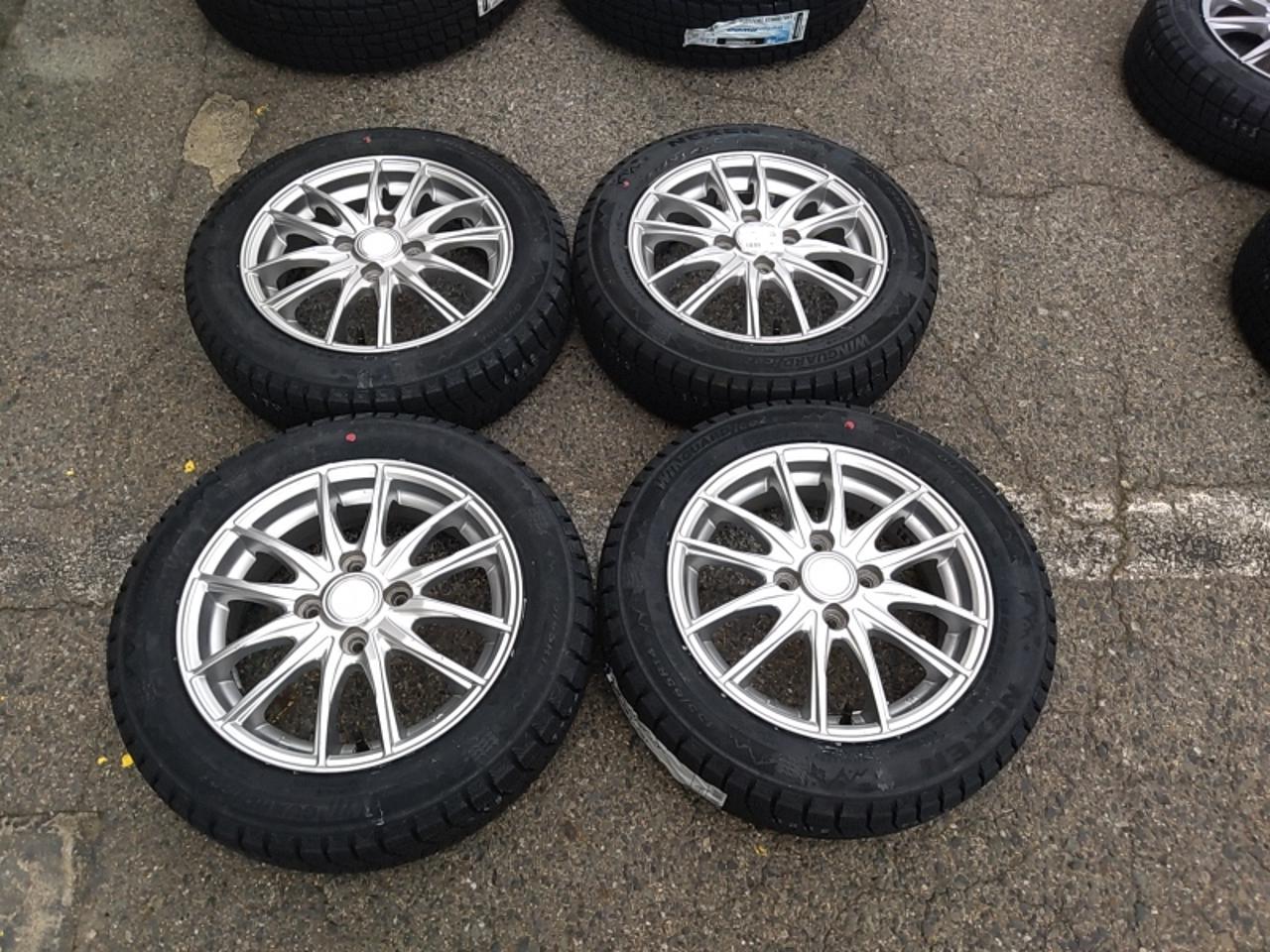 Many kei cars are compatible!! AUTOBACS SEVENLEBEN SS6 + NEXEN WINGUARD ice 2