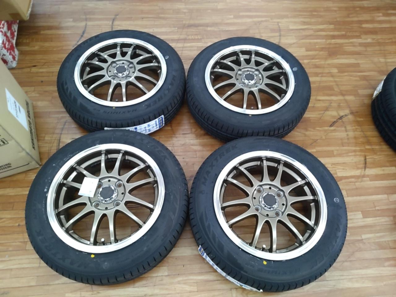 N-BOX, Tanto, etc.!! BADX S-HOLD LAGUNA + MAXTREK MAXIMUS M2