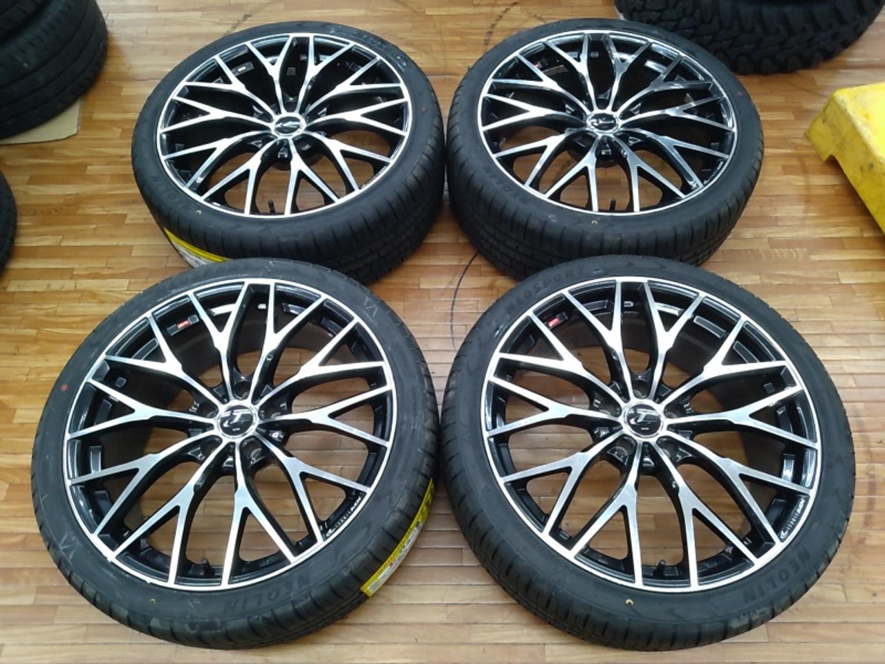 With new tires! weds LEONIS MX + NEOLIN NEOSPORT
