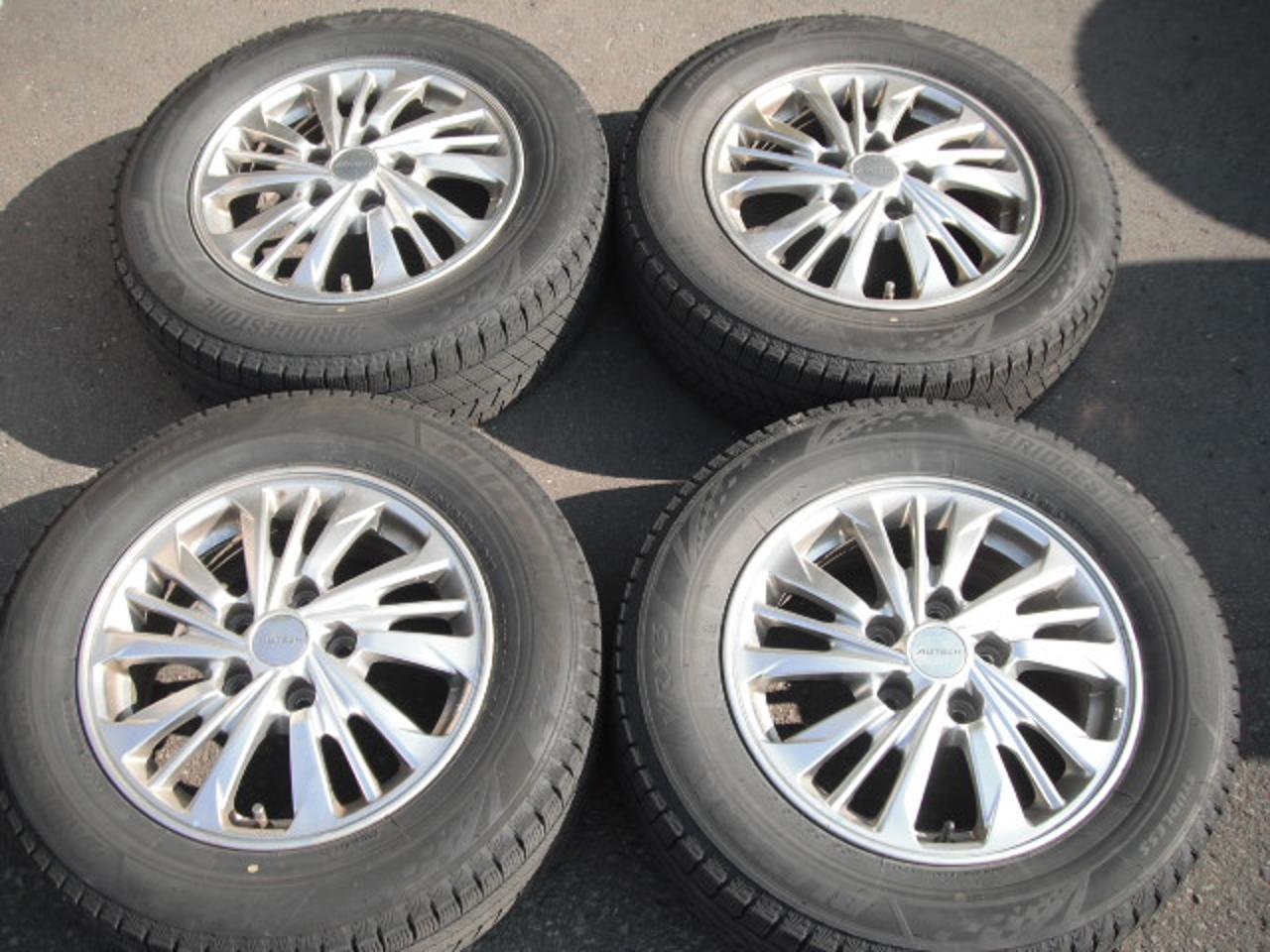BRIDGESTONE BLIZZAK VRX3 + Nissan C27 Serena AUTECH original wheel