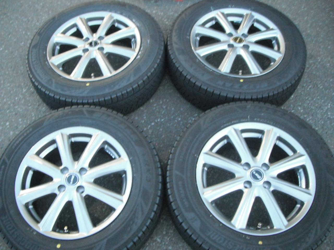 BRIDGESTONE BLIZZAK VRX3 + BRIDGESTONE Zart S18
