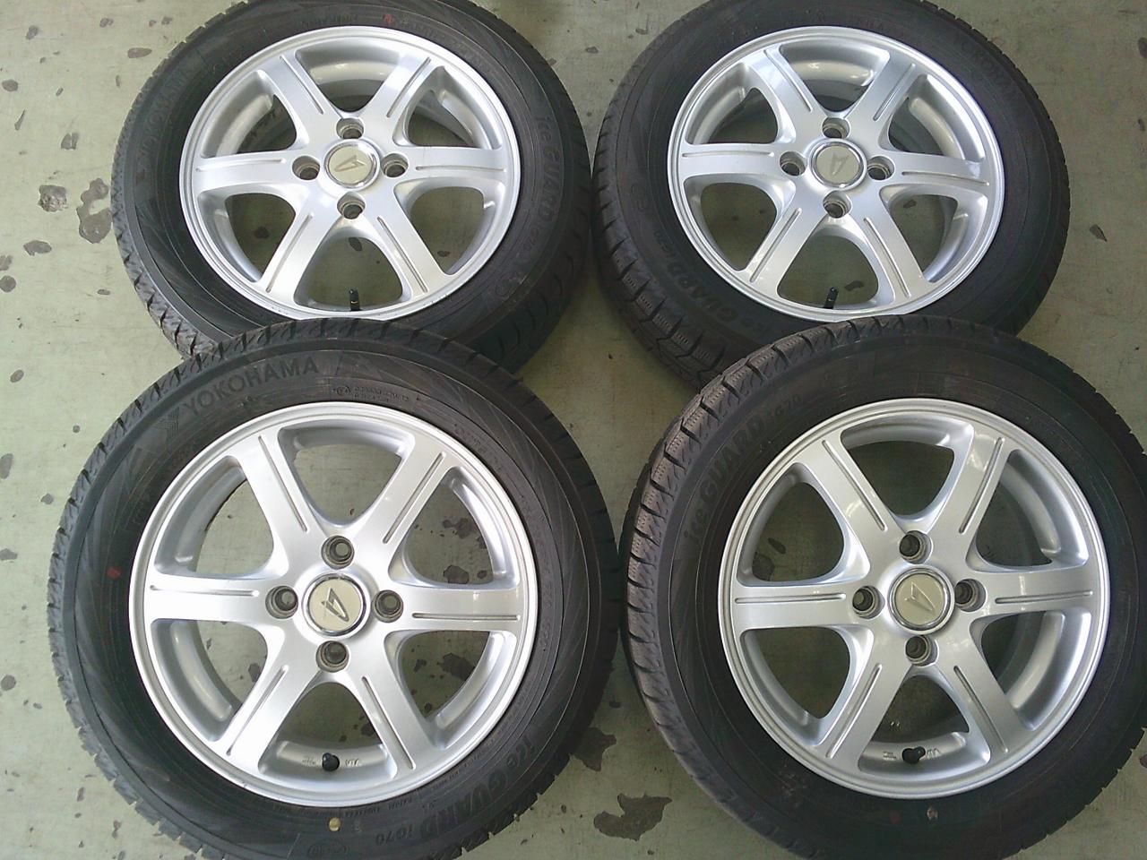 YOKOHAMA iceGUARD iG70 + Daihatsu genuine option BALMINUM GR6