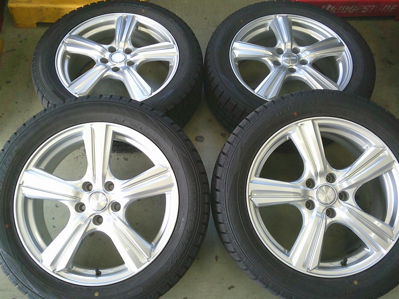 DUNLOP WINTERMAXX WM02 + DUNLOP VIOLENTO KS