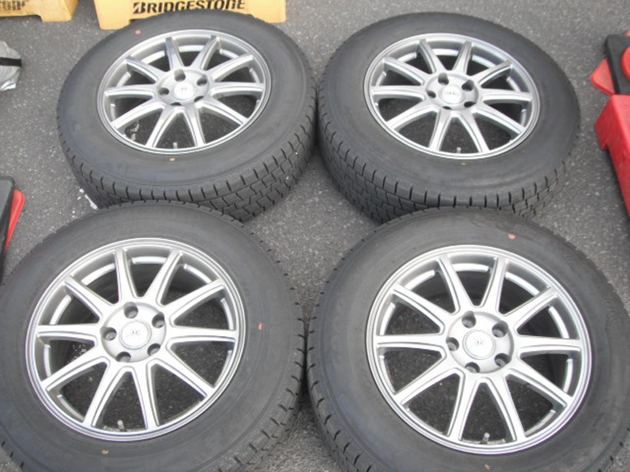 GOODYEAR ICE NAVI SUV + BADX 632 LOXARNY SP-10