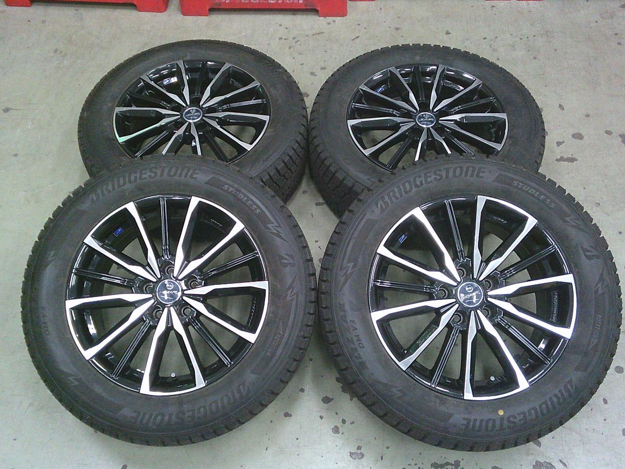 BRIDGESTONE BLIZZAK DM-V3 + KYOHO SMACK VALKYRIE