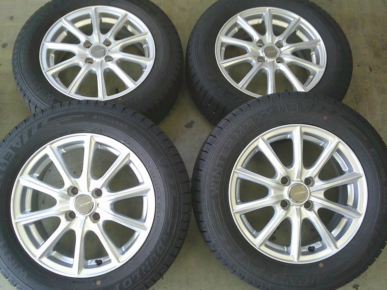 DUNLOP WINTERMAXX WM03 + BRIDGESTONE ECO FORME SE-15