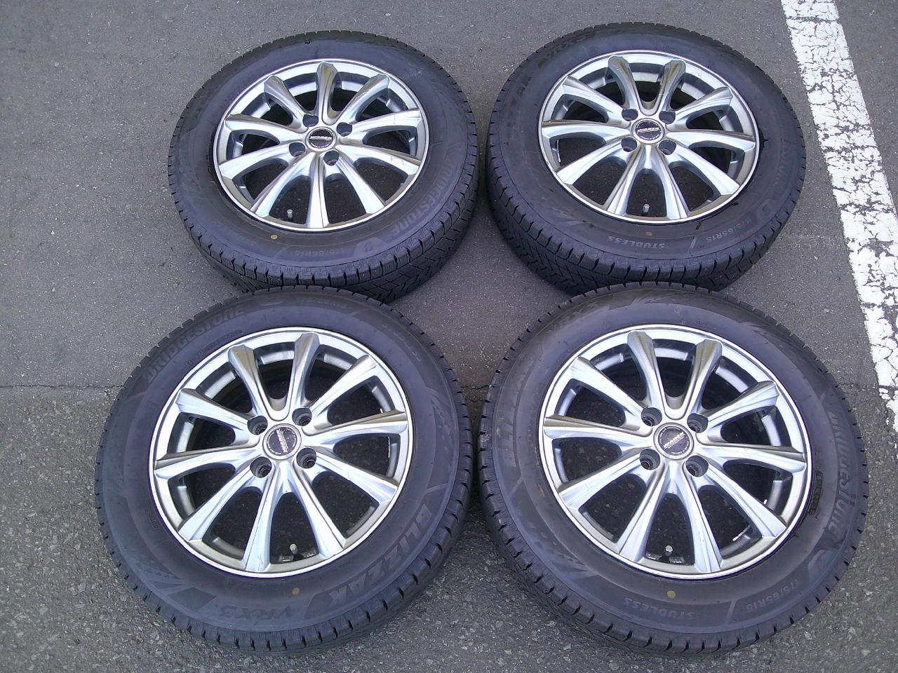 BRIDGESTONE BLIZZAK VRX3 + HOT STUFF WAREN W02