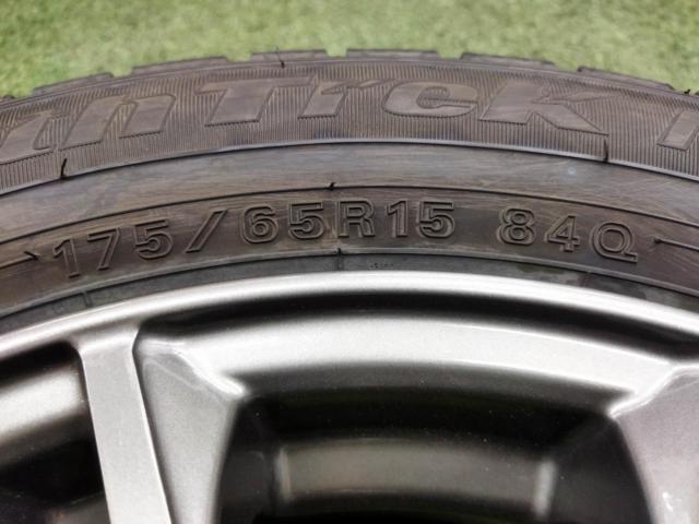 [コンパクト15] 【スタッドレスセット!】 weds VELVA ZS + AUTOBACS North Trek N5 175/65R15 2024年モデル
