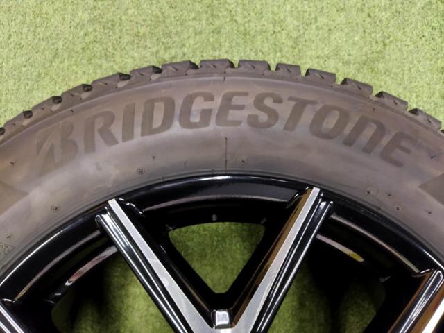 [希少☆スタッドレスセット!] トヨタ ハリアー/60系 プレミアム スタイル アッシュ 純正 + BRIDGESTONE BLIZZAK DM-V3 225/60R18 2025年モデル