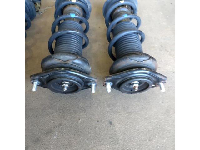 Toyota genuine
GR86 / ZN8
BRZ / ZD8
Genuine suspension kit