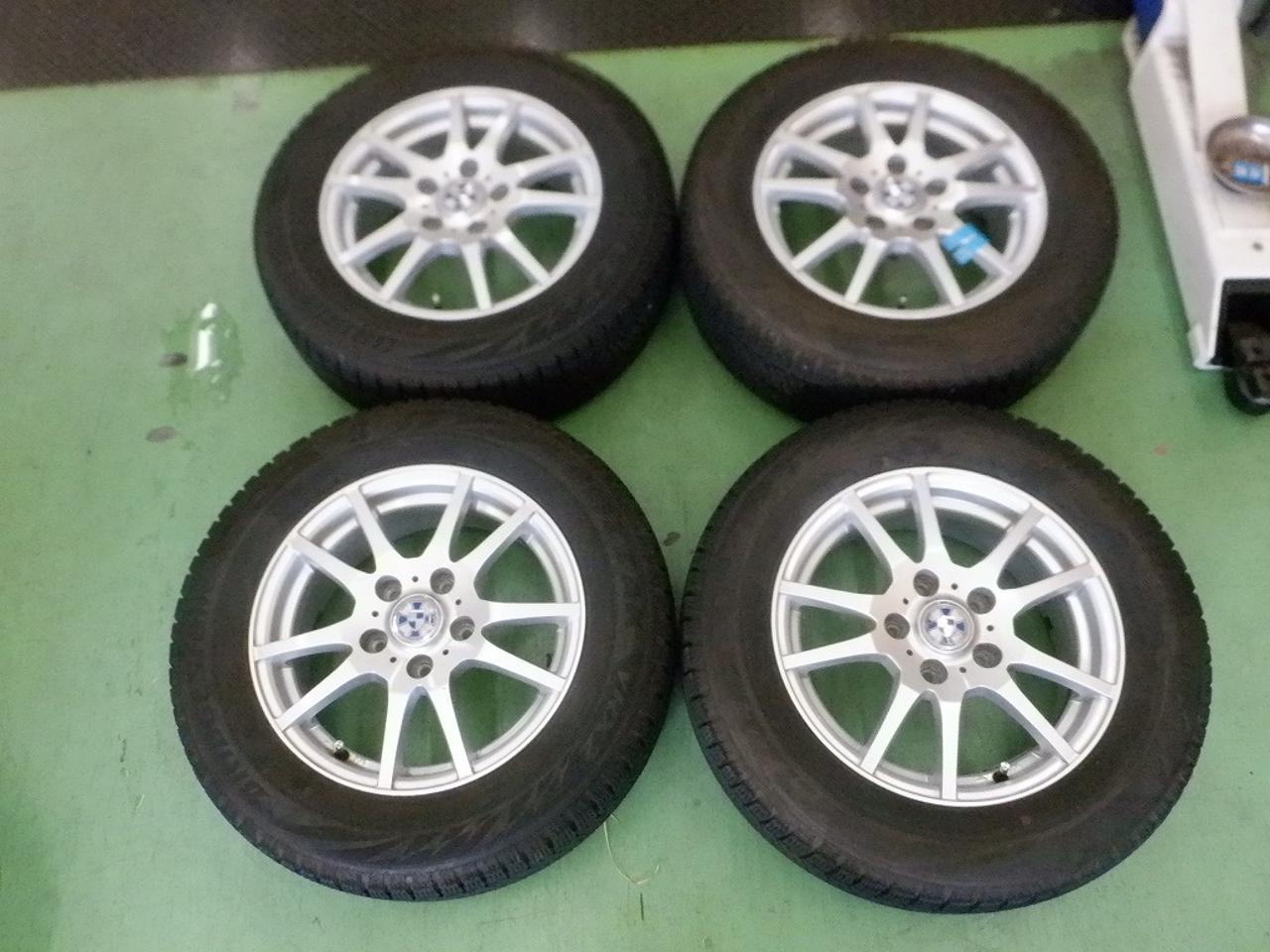 3weds G.Mach 10-spoke + BRIDGESTONE BLIZZAK VRX2