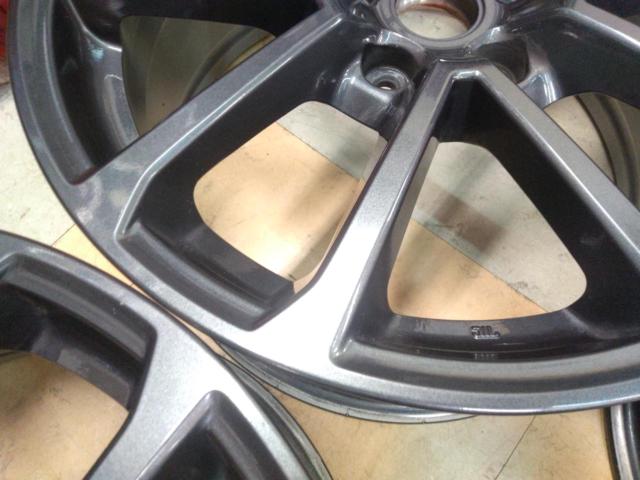 Subaru genuine parts
WRX
S4 / VAG
GT-S
Late version
Wheel