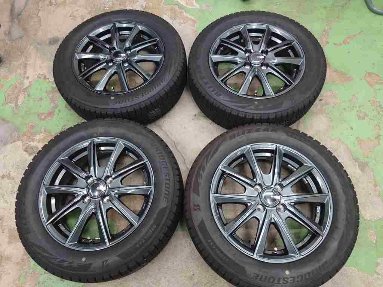 JAPAN SANYO ZACK SPORT FT + BRIDGESTONE BLIZZAK VRX2 185 / 60R15 100-4H 4 pieces set