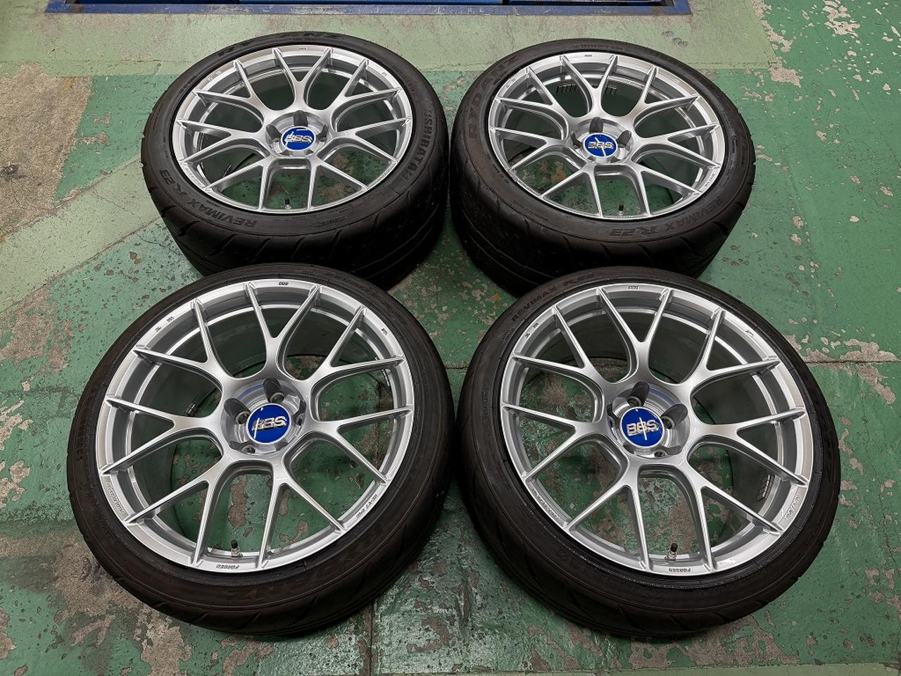 BBS RE-V7 RE046 + RE048 + SHIBATIRE REVIMAX R23