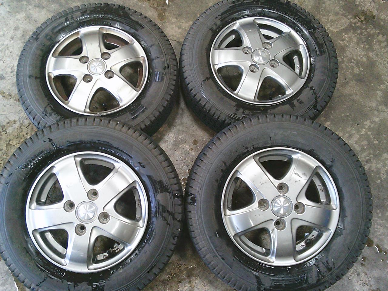 BRIDGESTONE BLIZZAK VL1 + KYOHO RIVAZZA COMPE