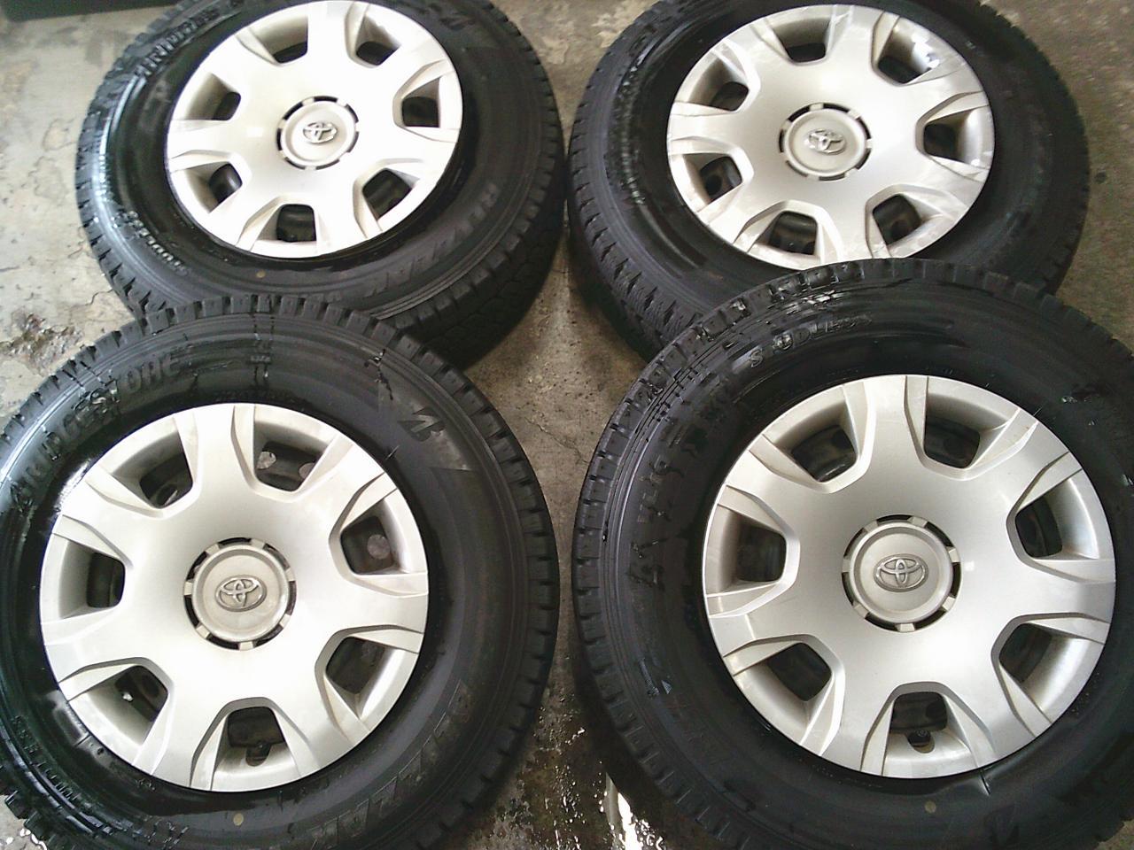 BRIDGESTONE BLIZZAK VL10 + Toyota Hiace genuine Steel wheel