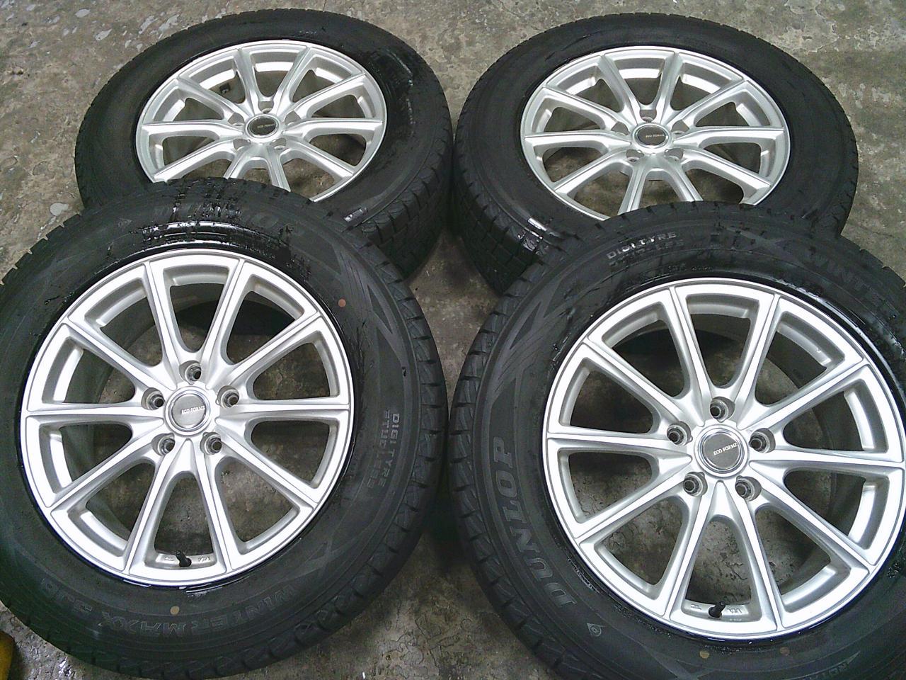 Great deal on DUNLOP WINTERMAXX SJ8 + + BRIDGESTONE ECO FORME SE-15