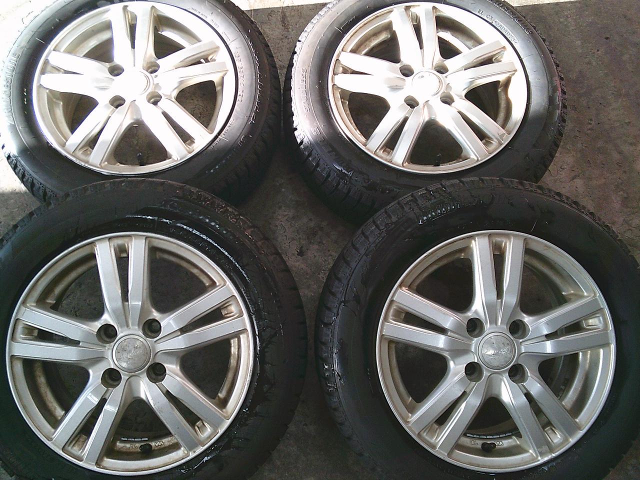 BRIDGESTONE ICEPARTNER 2 + DUNLOP DUFACT DA5