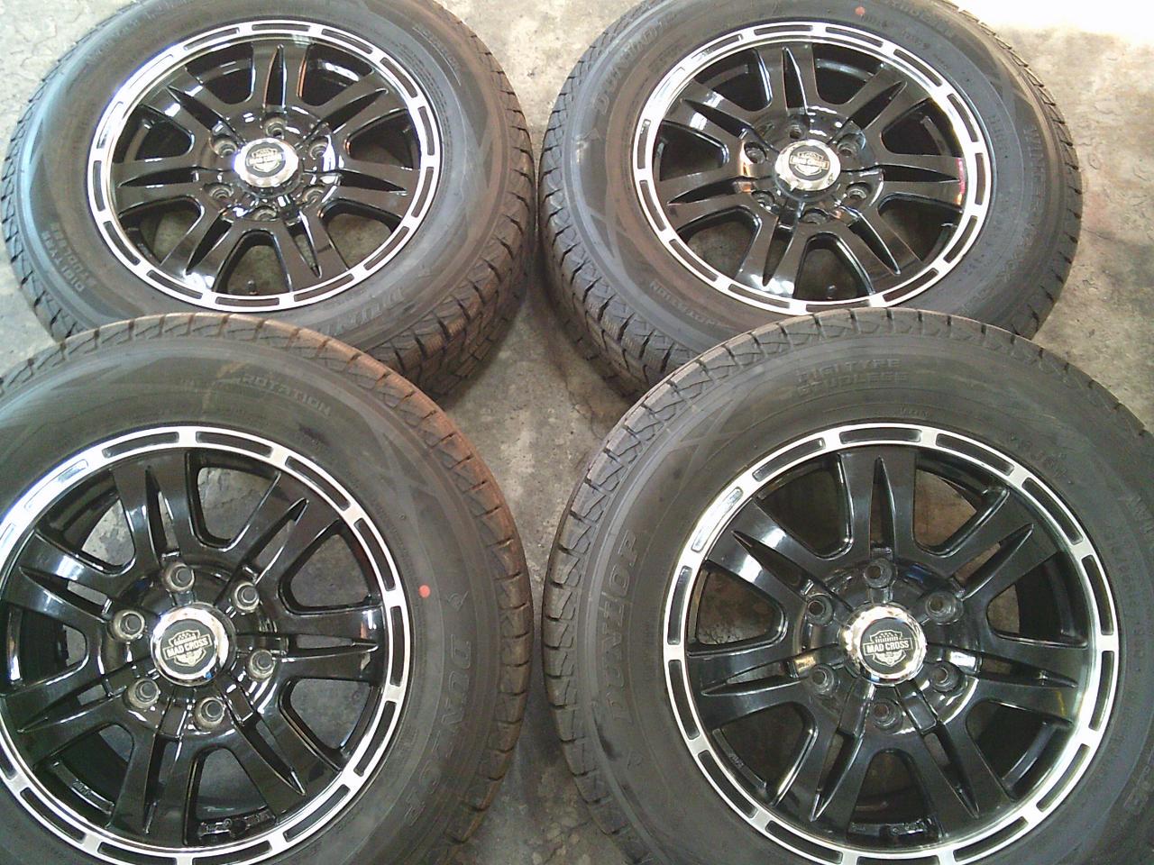 DUNLOP WINTERMAXX SJ8 + + HOT STUFF MAD CROSS XD-7C