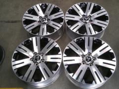 Mitsubishi
Delica D: 5 original wheel
