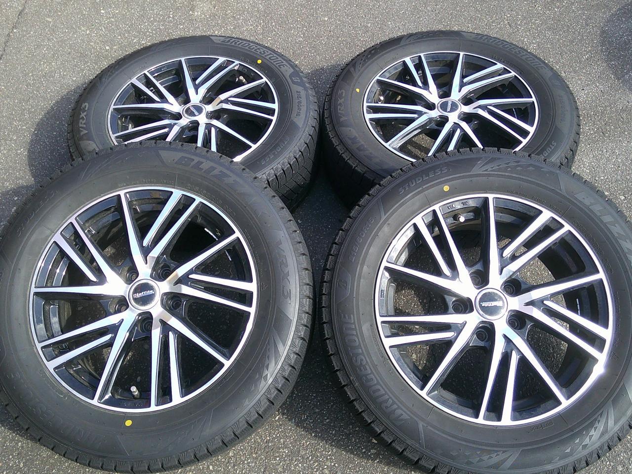 BRIDGESTONE BLIZZAK VRX3+HOT STUFF Laffite LW-06
