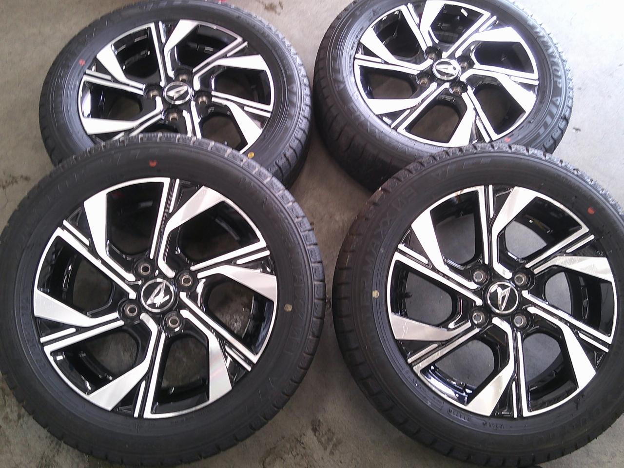 DUNLOP WINTERMAXX WM03 + Daihatsu Tanto Custom original wheel
