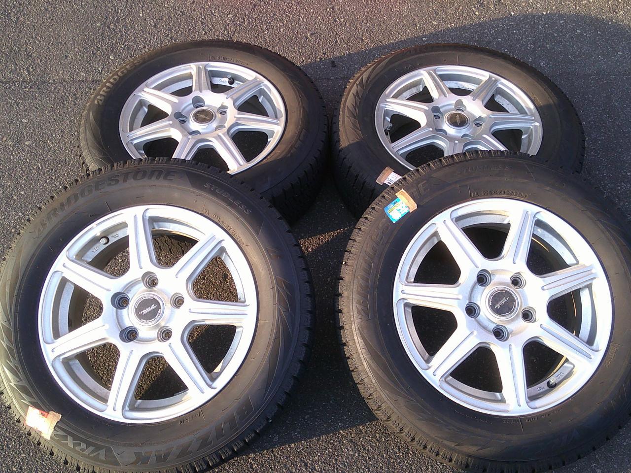 BRIDGESTONE BLIZZAK VRX2+TOPRUN R7