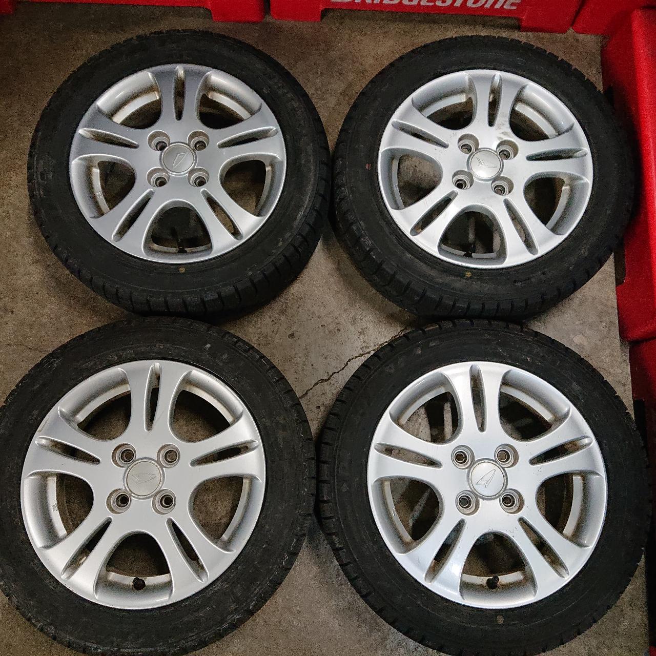 B warehouse DUNLOP WINTERMAXX WM03 + Daihatsu genuine Spoke wheels
