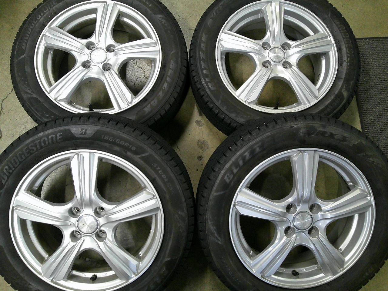 BRIDGESTONE BLIZZAK VRX3 + VIOLENTO KS