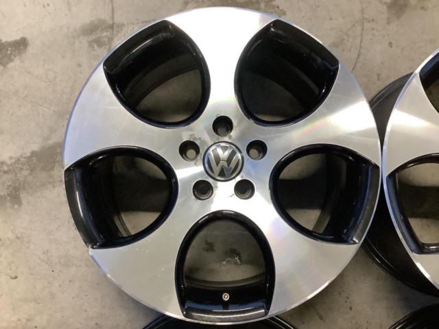 Volkswagen
Golf 6
GTI original wheel