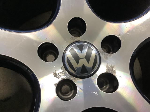 Volkswagen
Golf 6
GTI original wheel