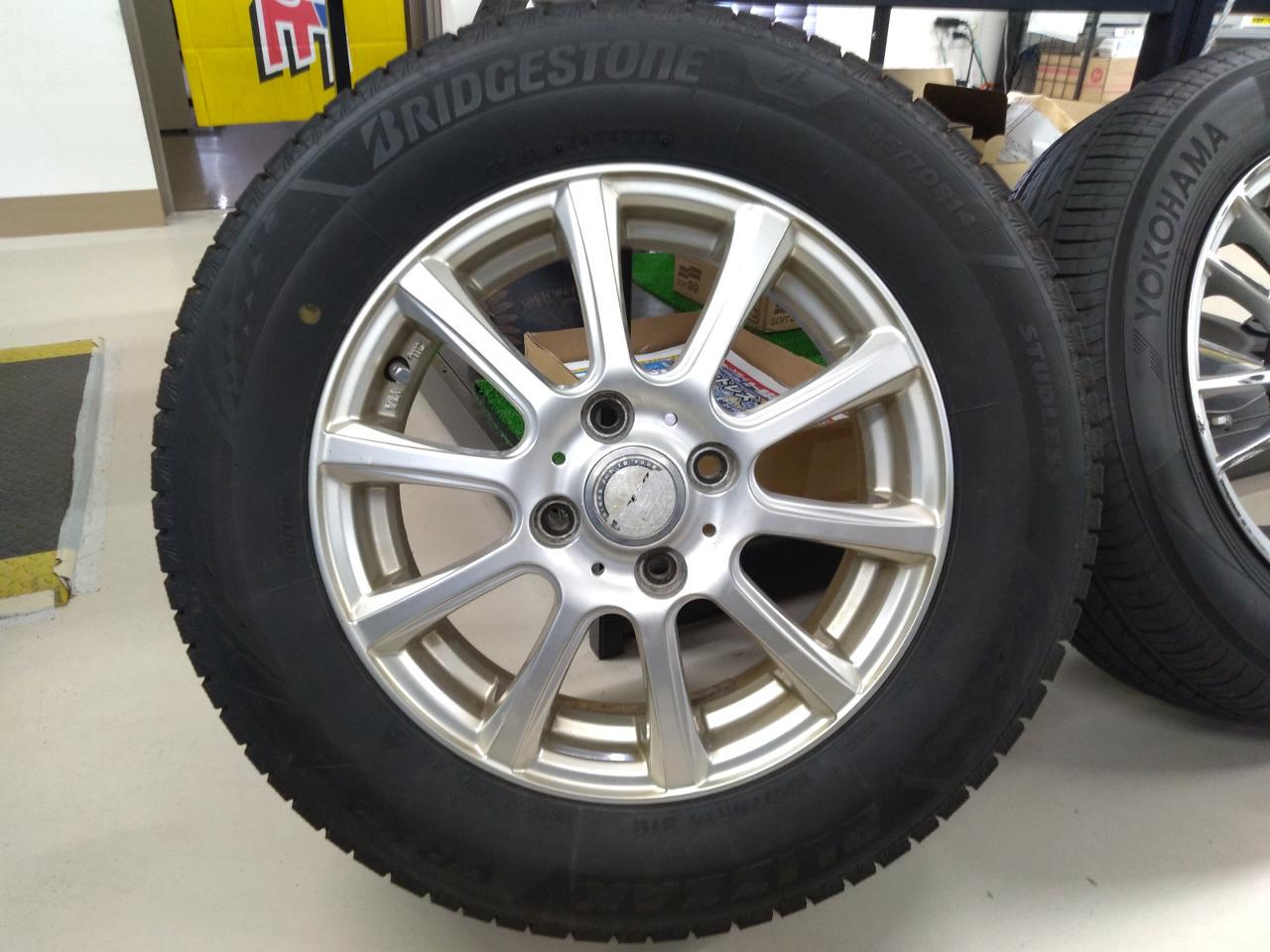 DEBOR + BRIDGESTONE BRIDGESTONE VRX3