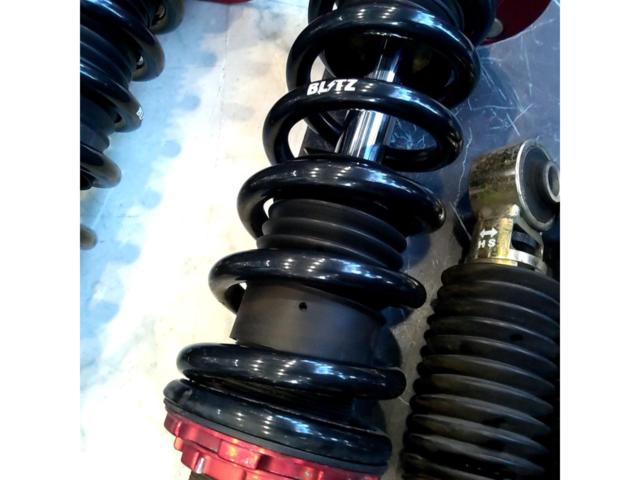 【30系アルファード/ヴェルファイア(2WD/後期)】BLITZ(ブリッツ) DAMPER ZZ-R 全調整式車高調