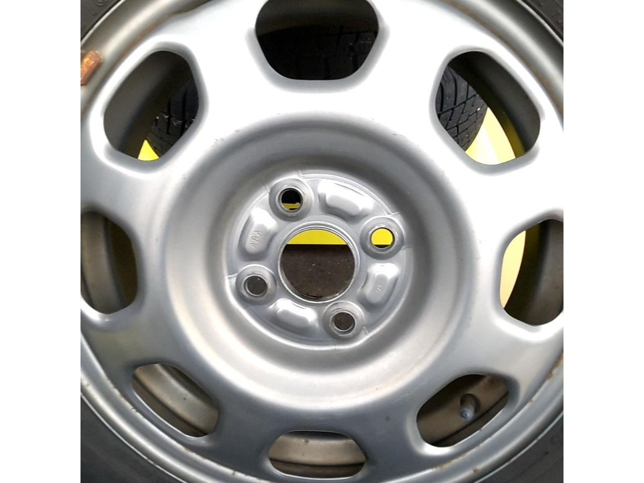 *This product includes wheels only. Suzuki Hustler genuine steel wheels.