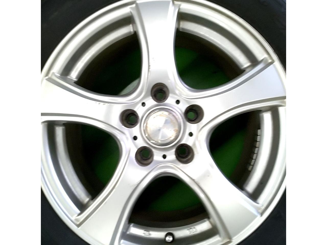 DUNLOPVIOLENTO Violento IS +TOYOOBSERVE GIZ2 195 / 60R16