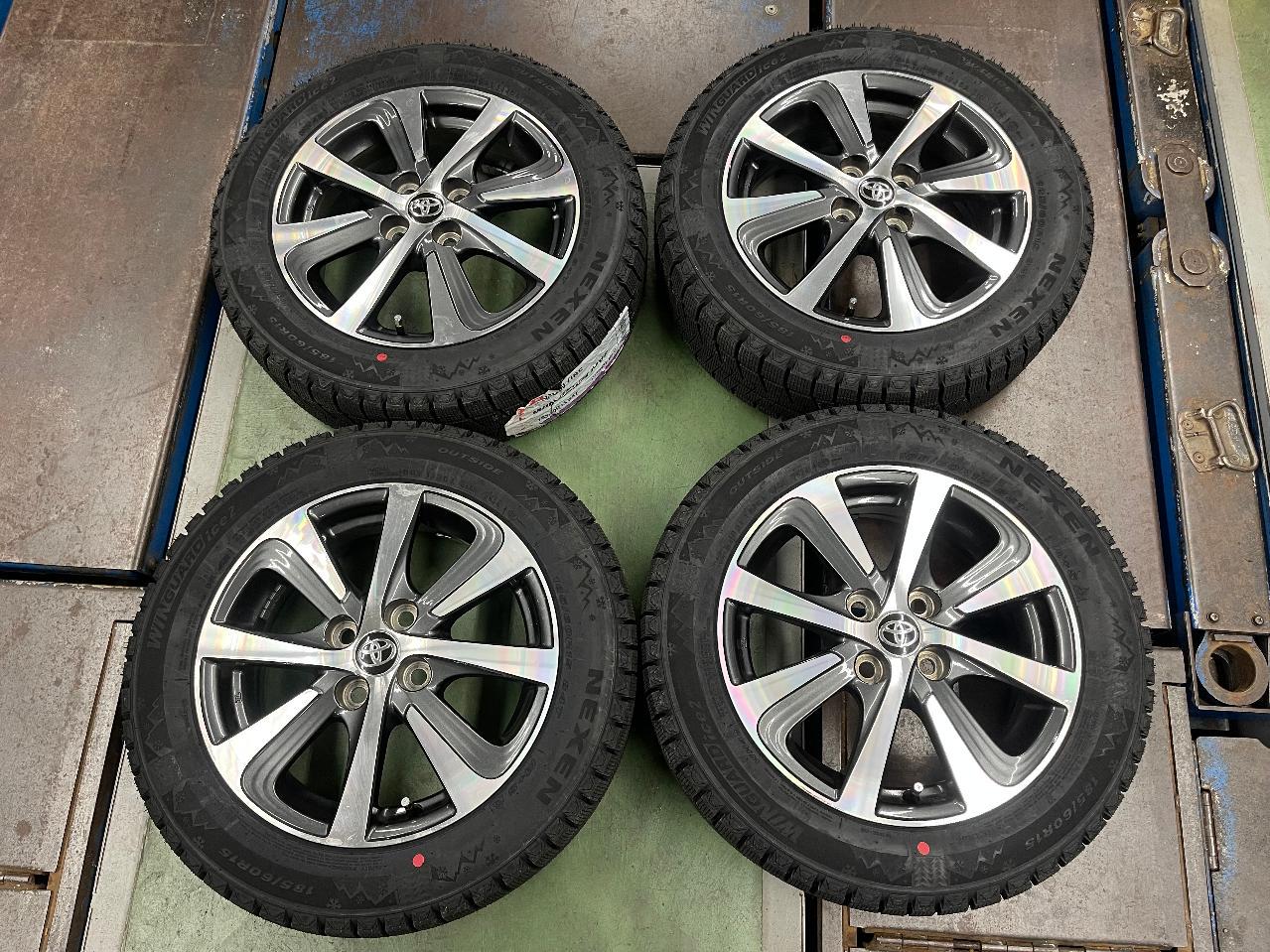 Toyota original Aqua original wheel + NEXEN / ROADSTONE WINGUARD ice 2