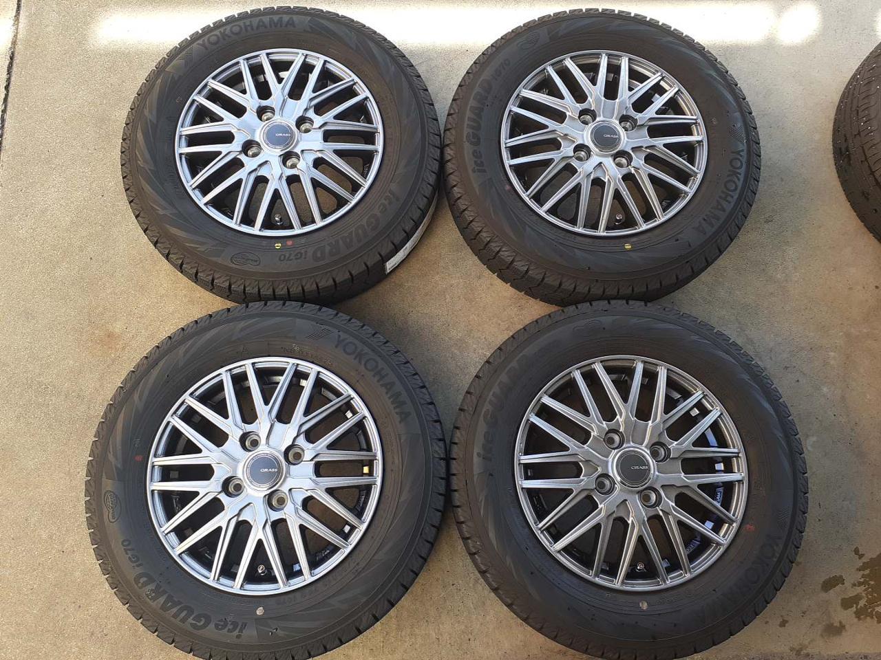 GRASS AG Twin 10-spoke + YOKOHAMA ICE GUARD IG70 145 / 80R13 Made in 2025