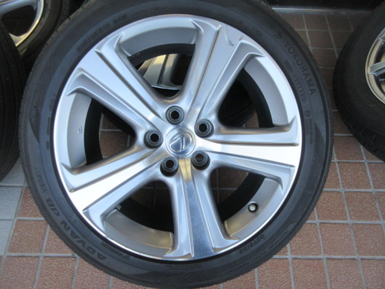 Toyota genuine parts LEXUS RC 300h Early Version L Genuine wheels + YOKOHAMA ADVAN dB V552
