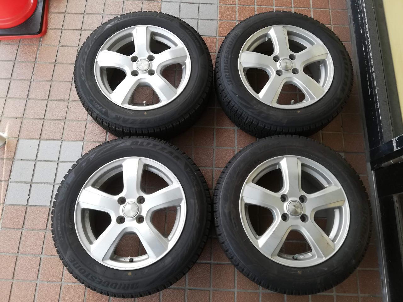 YOKOHAMAGRASS+BRIDGESTONEBLIZZAK VRX2 175 / 65R15