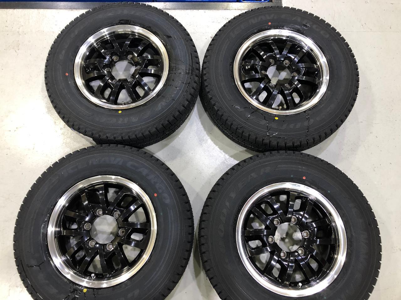 Twin spoke Alloy Wheels 1 + GOODYEAR ICE NAVI CARGO 195 / 80R15 107 / 105N Four