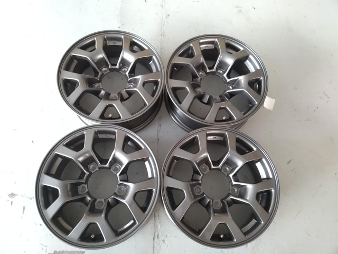 Suzuki genuine Jimny Sierra/JB74W, Nomad/JC74W Alloy Wheels