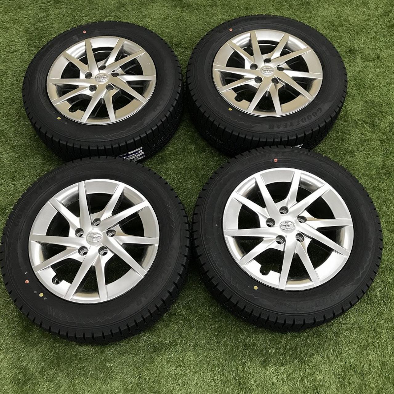 New winter tire set for Toyota Prius α 40 system Prius α tuneBLACK genuine + GOODYEAR ICE NAVI Eight 205 / 60R16 4 pieces set