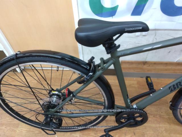 BRIDGESTONE TB-1 2025 27インチ 外装7段変速 スポーツ系シティサイクル カーキ 480サイズ 適正身長155cm-