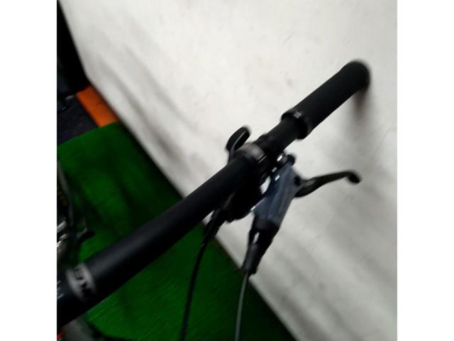 GT AVARANCHE COMP 2017年モデル 27.5×2.1インチ 3×9s アルミMTB ガンメタ サイズ:M 適正身長:165-180cm