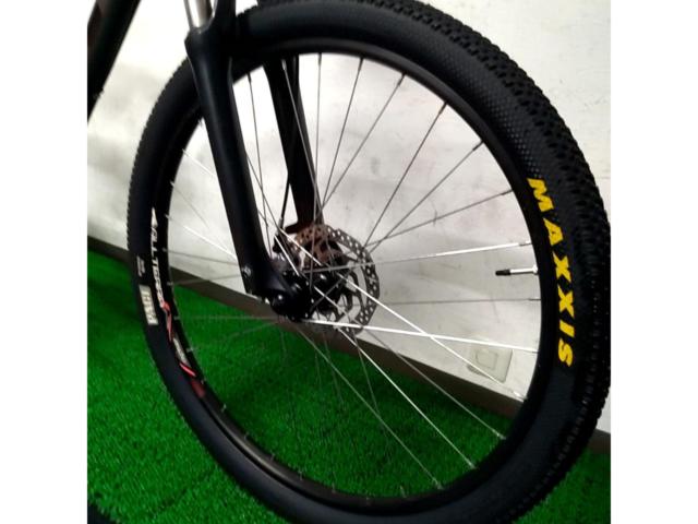 GT AVARANCHE COMP 2017年モデル 27.5×2.1インチ 3×9s アルミMTB ガンメタ サイズ:M 適正身長:165-180cm