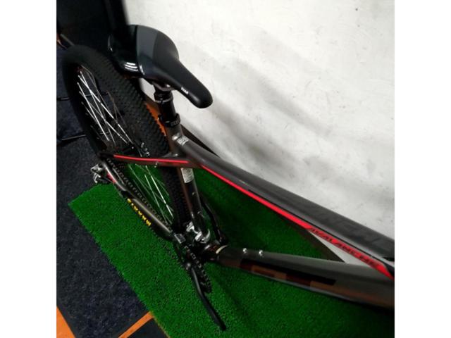 GT AVARANCHE COMP 2017年モデル 27.5×2.1インチ 3×9s アルミMTB ガンメタ サイズ:M 適正身長:165-180cm