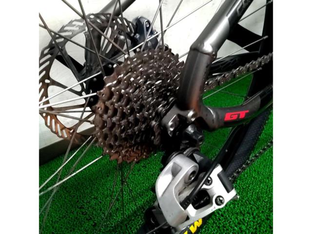 GT AVARANCHE COMP 2017年モデル 27.5×2.1インチ 3×9s アルミMTB ガンメタ サイズ:M 適正身長:165-180cm