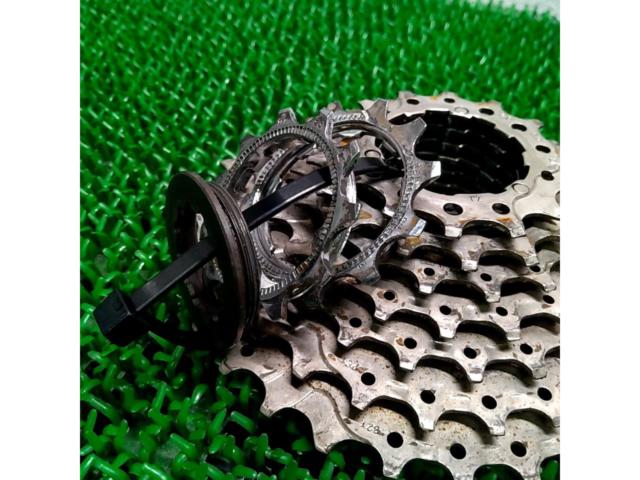 9s/32T SHIMANO CS-HG50-9 カセットスプロケット