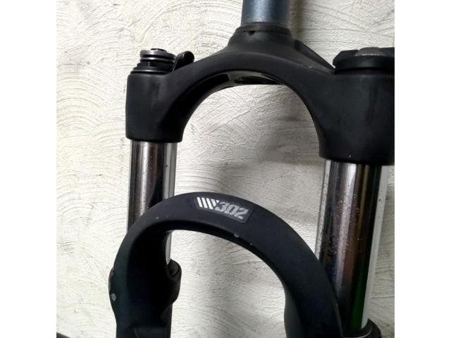 100mm/コラム長190mm/26インチ ROCKSHOX TORA サスペンションフォーク 部位ラック